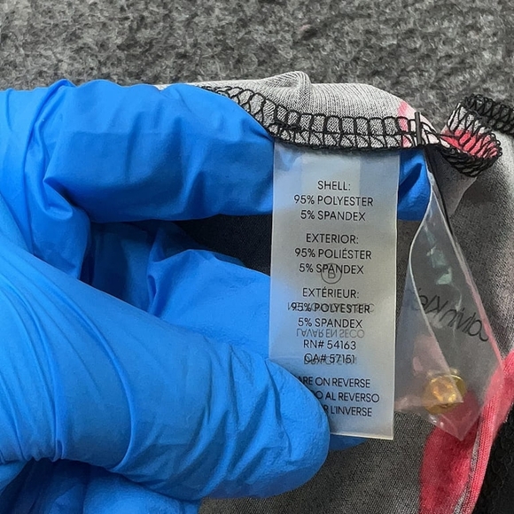 Calvin Klein Black Sleeveless Blouse Halter Neckline XL NWT - Picture 7 of 7